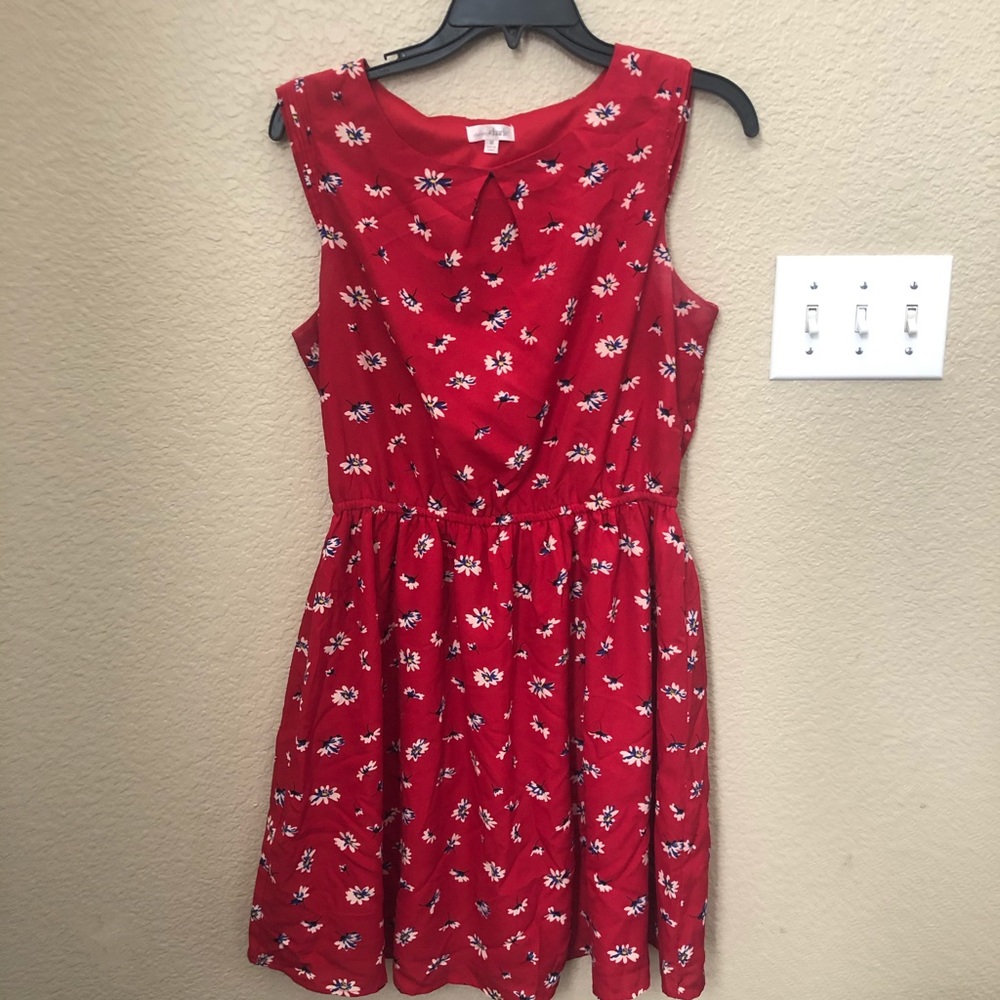 CHARMING CHARLIE SUN DRESS MEDIUM